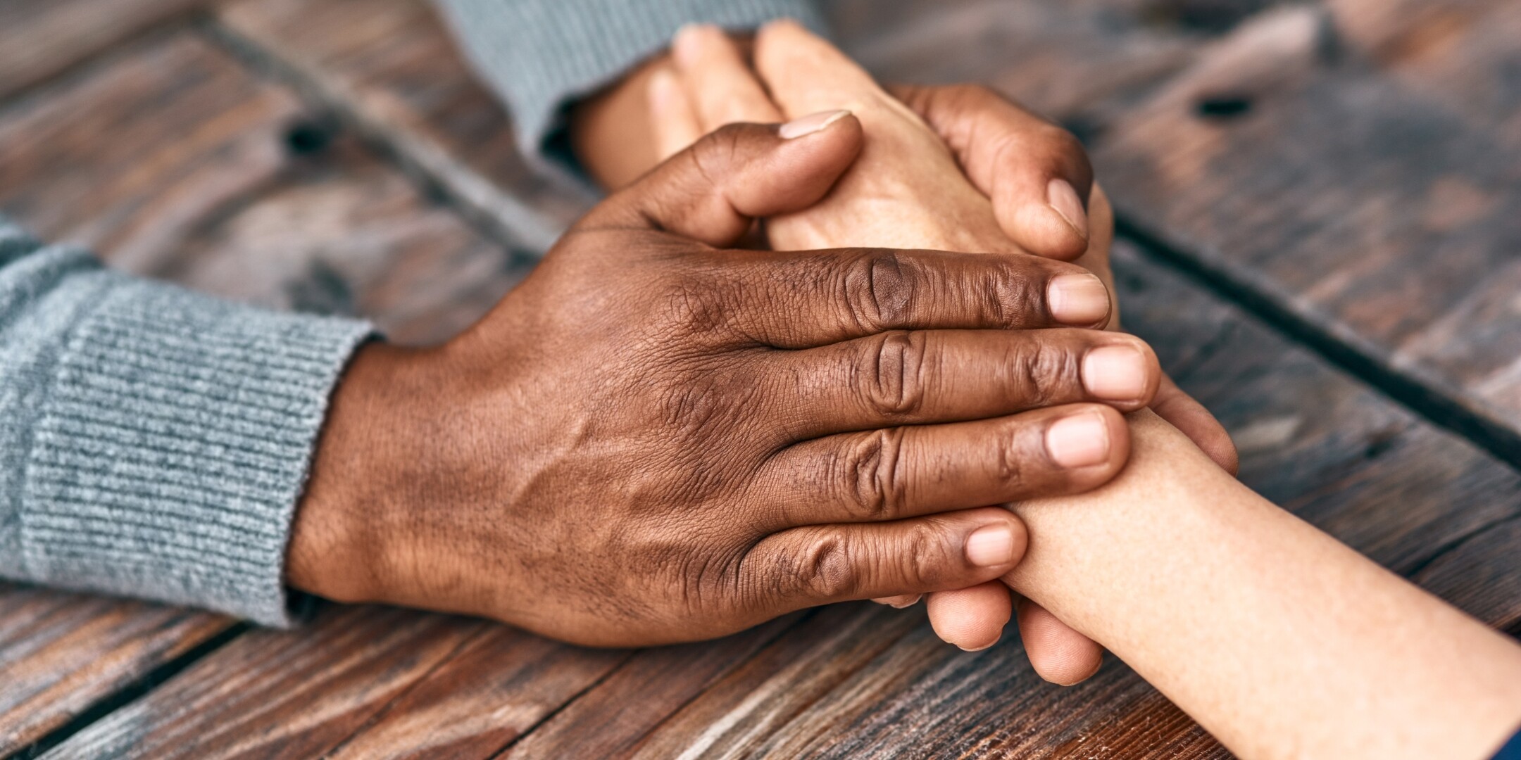 5 Ways To Help A Loved One In Mourning